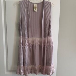 Vocal Sleeveless Duster Mauve Lace Rhinestones